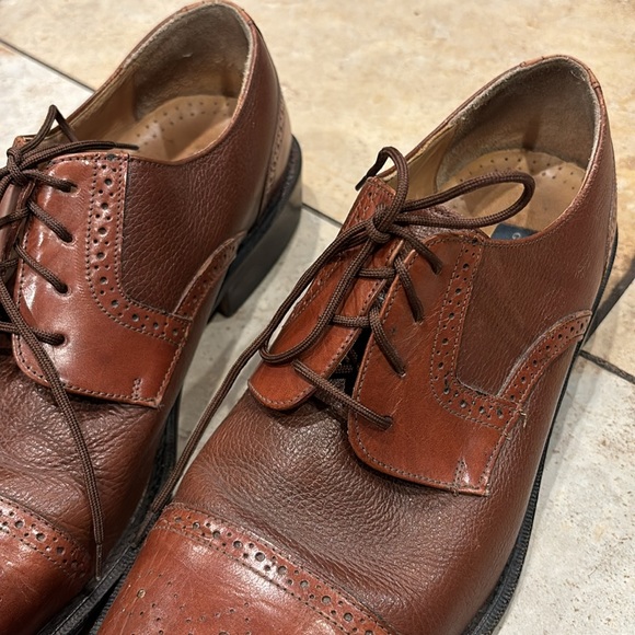 Giorgio Brutini Two Tone Design Leather Dressing Shoe size 11 D main image 12